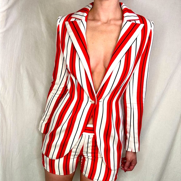 Zang Toi Red and White Striped Blazer and Short Set, Cashmere, NWOT, fits size 0 - Picture 4 of 14